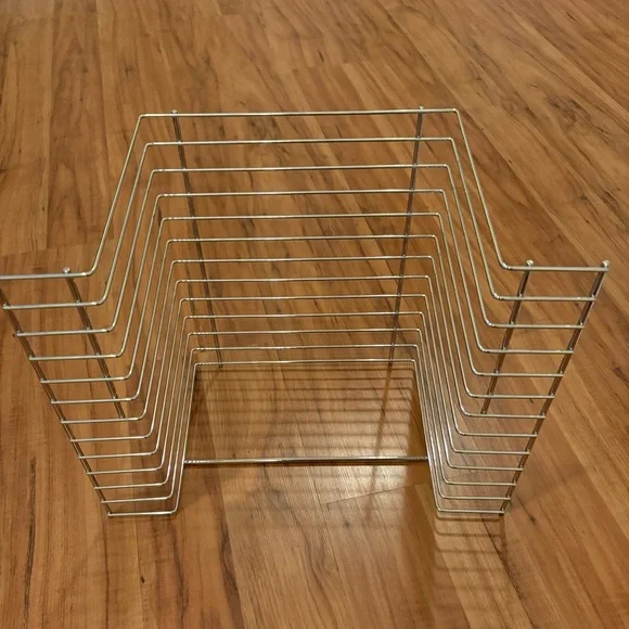 Wire Multi-Sized Puzzle Rack - Picture 2 of 4